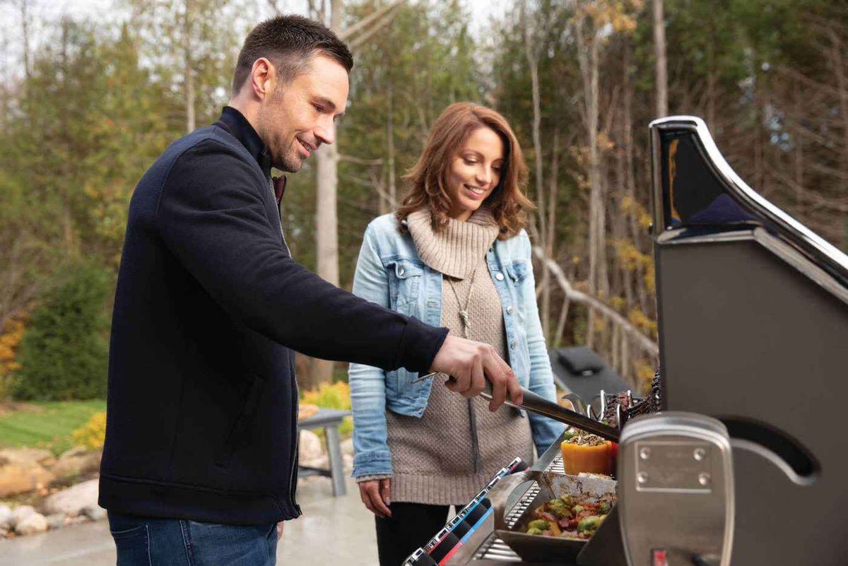 Gas Grill Prestige PRO 665 Elite with Smart Technology & Electric Smoker Box
